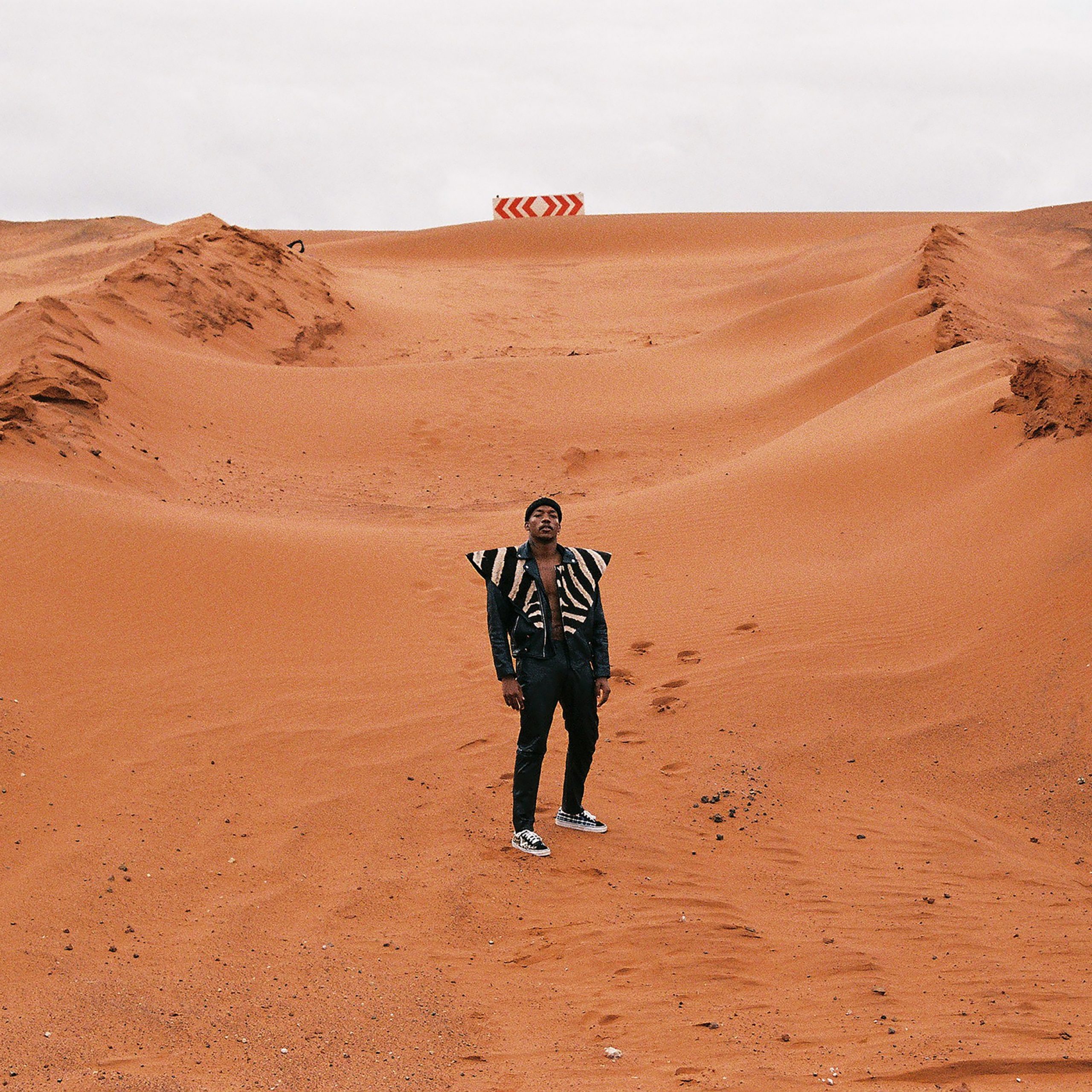 MUZI drops his much anticipated single Interblaktic